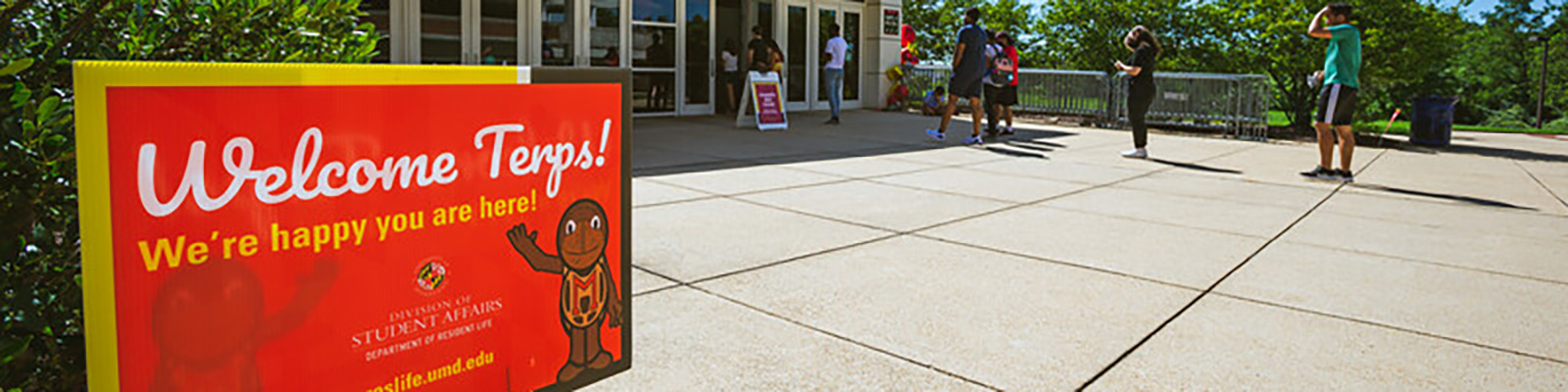 Welcome terp lawn sign'